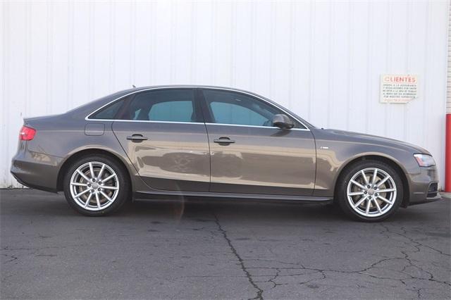 audi-a4-2014-p-wauffafl1en012083image-5