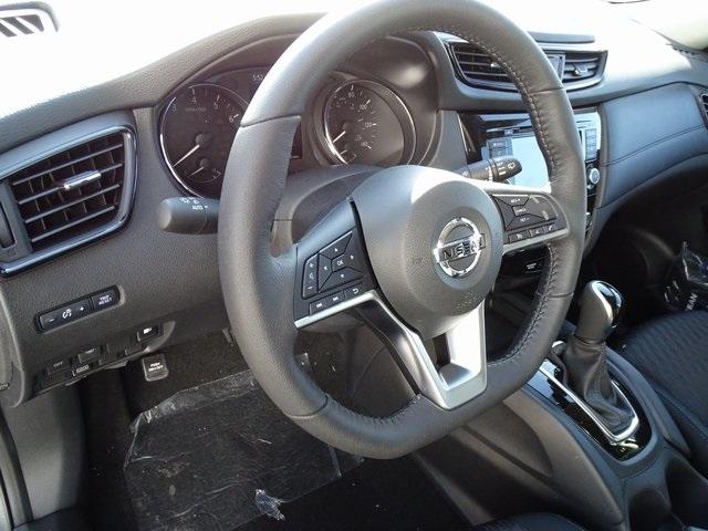 53480-3569-nissan-rogue-2020-22010