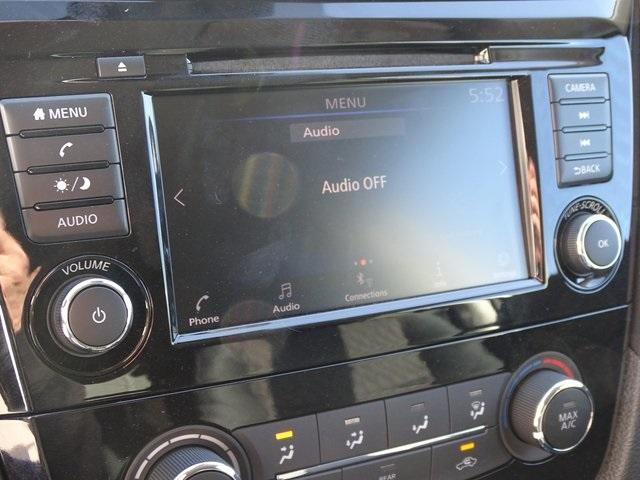 53488-3569-nissan-rogue-2020-22010