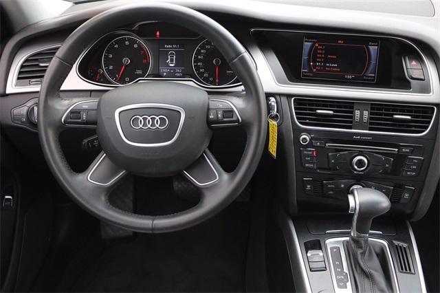 audi-a4-2014-p-waubfafl4ea078682image-11