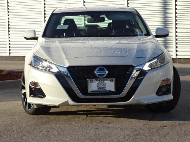 53496-3570-nissan-altima-2020-13910