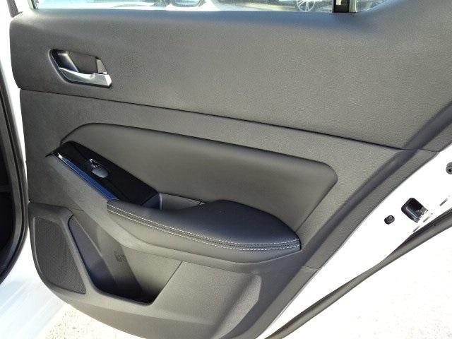 53502-3570-nissan-altima-2020-13910