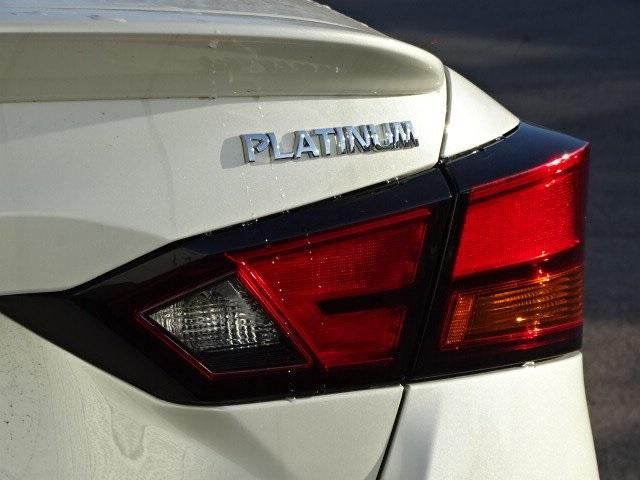 53508-3570-nissan-altima-2020-13910
