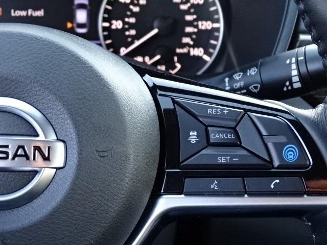 53525-3570-nissan-altima-2020-13910