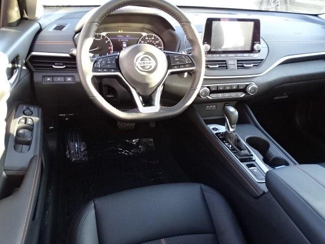 53544-3571-nissan-altima-2020-13210