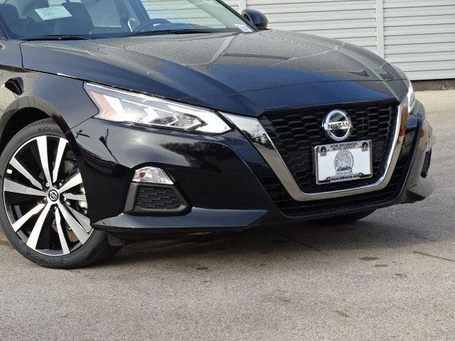 53562-3572-nissan-altima-2020-13210