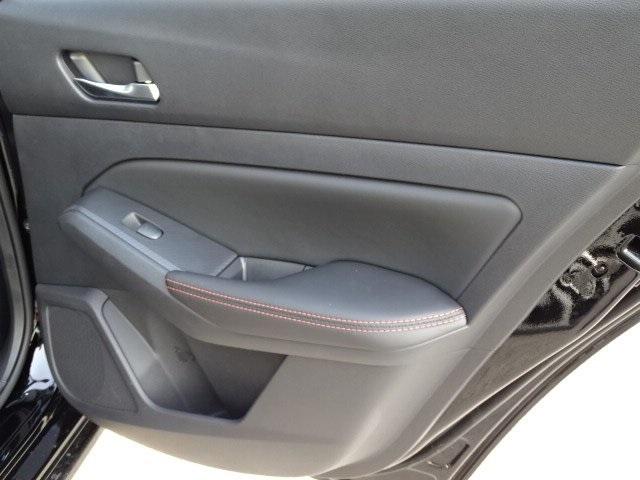 53570-3572-nissan-altima-2020-13210