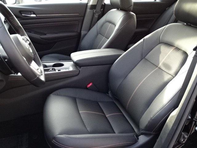 53578-3572-nissan-altima-2020-13210