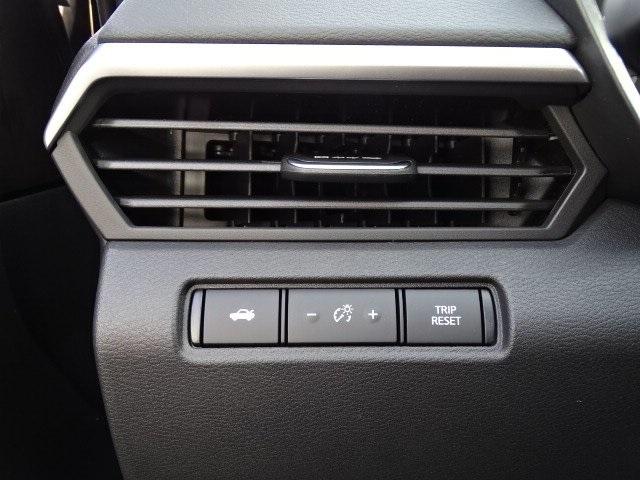 53583-3572-nissan-altima-2020-13210