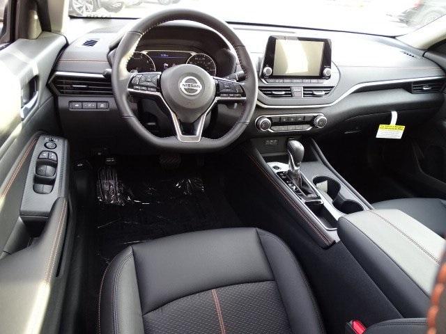 53609-3573-nissan-altima-2020-13310