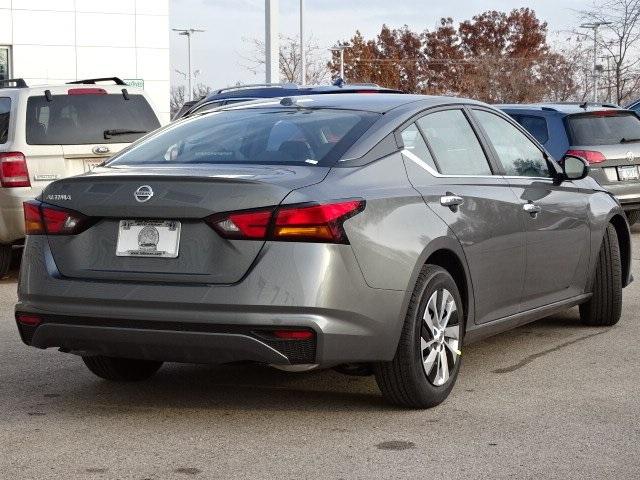 53635-3574-nissan-altima-2020-13110