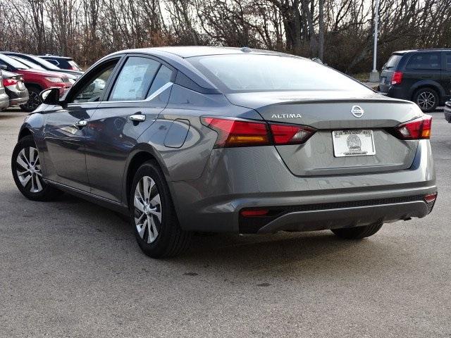53637-3574-nissan-altima-2020-13110