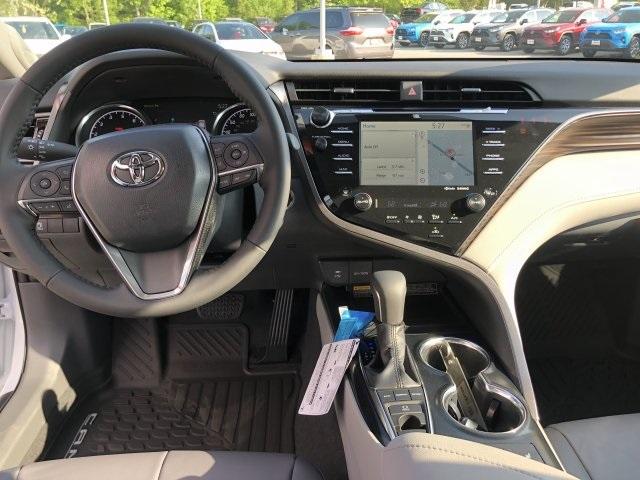 5364-toyota-camry-2019-2540