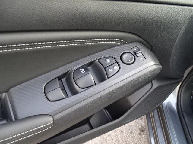 53644-3574-nissan-altima-2020-13110