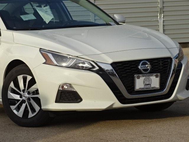 53655-3575-nissan-altima-2020-13110