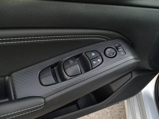53702-3576-nissan-altima-2020-13110