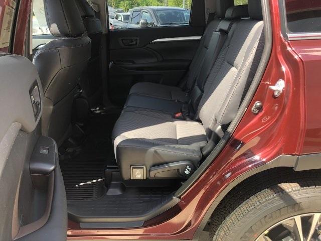 5379-toyota-highlander-2019-6949
