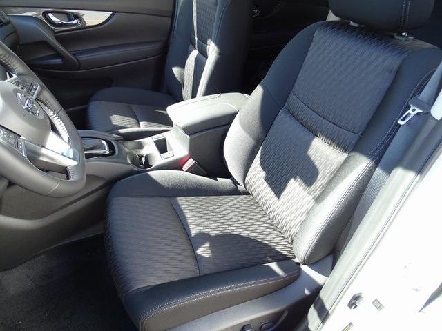 53805-3578-nissan-rogue-2020-22210