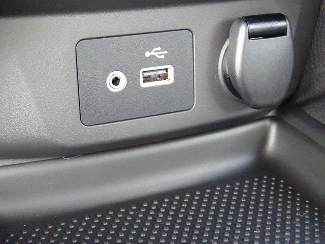 53811-3578-nissan-rogue-2020-22210