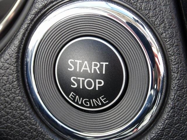 53815-3578-nissan-rogue-2020-22210