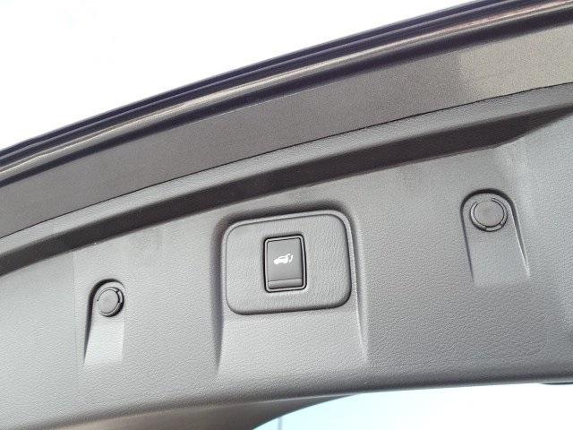53837-3579-nissan-murano-2020-23410