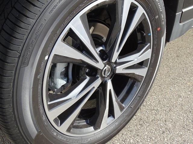 53868-3580-nissan-rogue-2020-22210