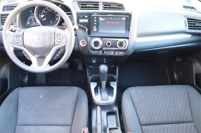 honda-fit-2018-p-3hggk5h89jm704505image-11
