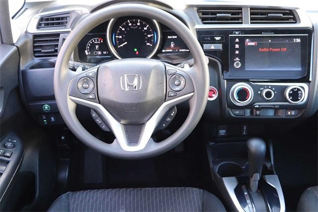 honda-fit-2018-p-3hggk5h89jm704505image-12
