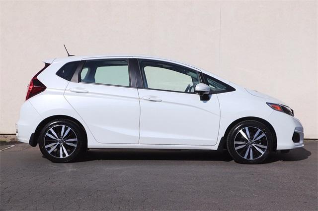honda-fit-2018-p-3hggk5h89jm704505image-5