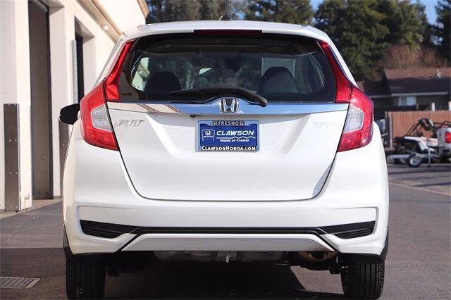 honda-fit-2018-p-3hggk5h89jm704505image-7