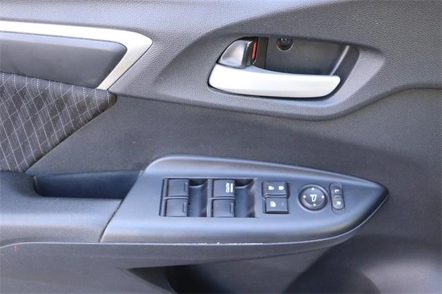honda-fit-2018-p-3hggk5h89jm704505image-9