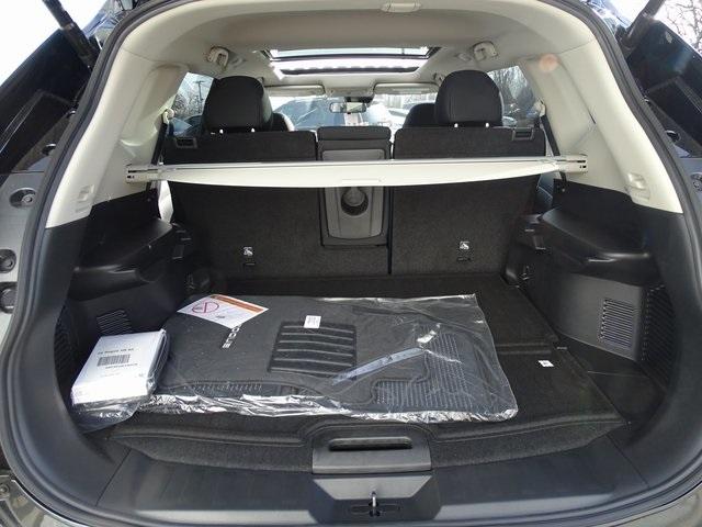 53873-3580-nissan-rogue-2020-22210