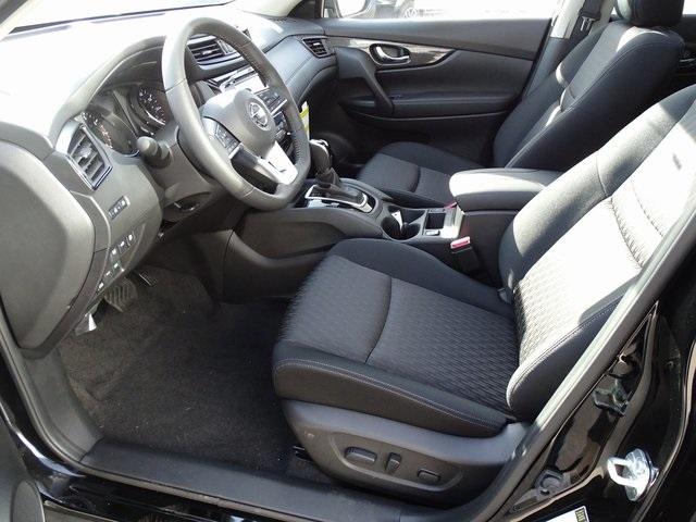 53877-3580-nissan-rogue-2020-22210