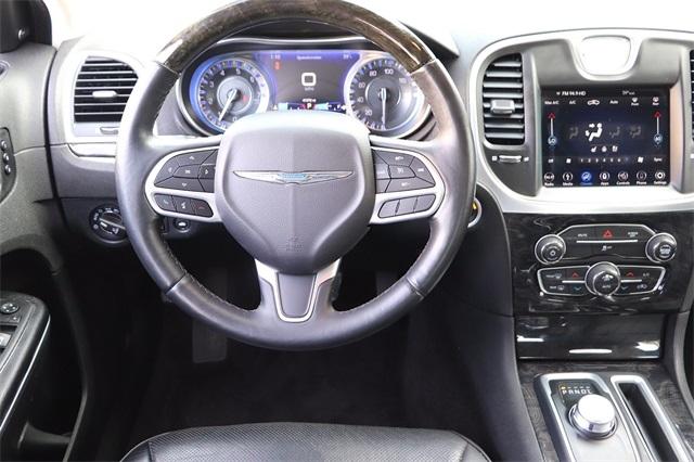 chrysler-300-2018-p-2c3ccaeg5jh159792image-12