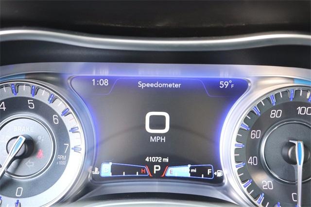 chrysler-300-2018-p-2c3ccaeg5jh159792image-22