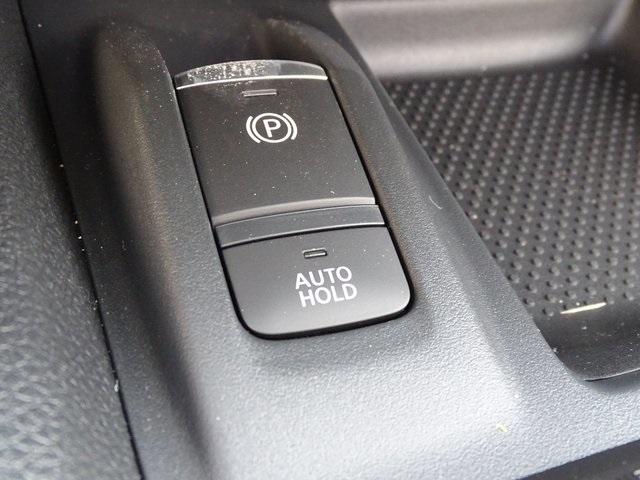 53884-3580-nissan-rogue-2020-22210