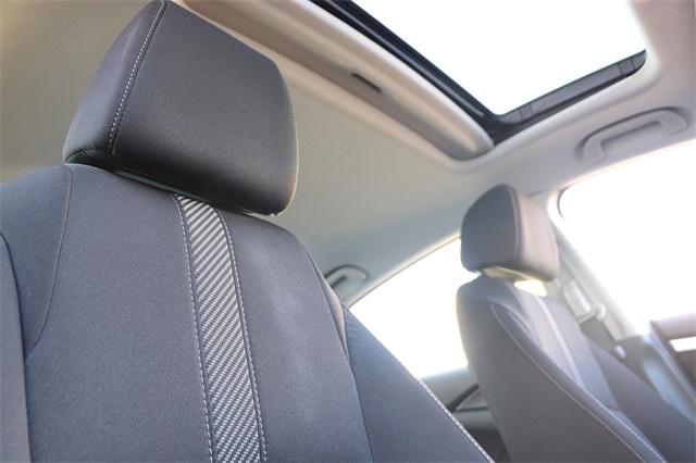 honda-civic-2018-p-2hgfc2f75jh583892image-15