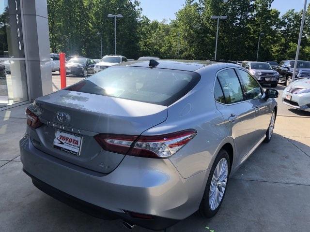 5390-toyota-camry-2019-2540