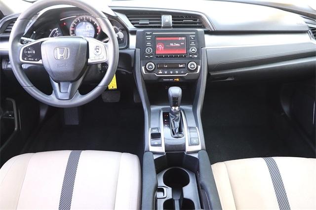 honda-civic-2018-p-2hgfc2f55jh514828image-11