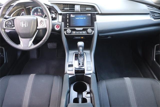honda-civic-2018-p-2hgfc2f74jh542914image-11