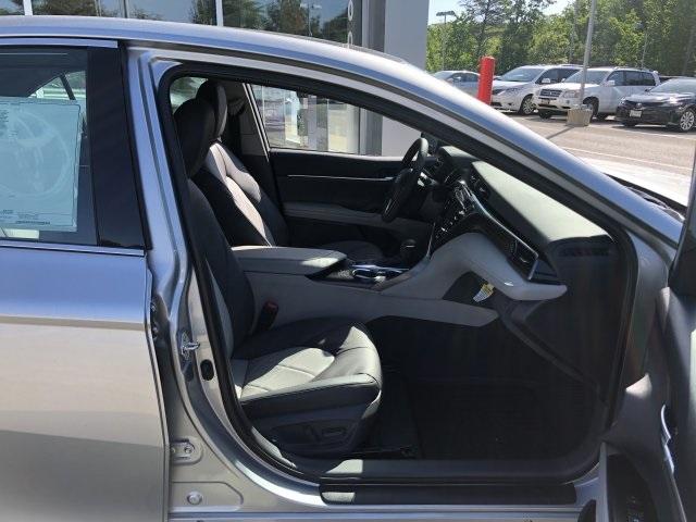 5393-toyota-camry-2019-2540