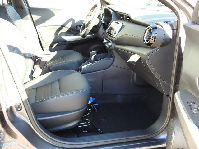 53930-3582-nissan-kicks-2020-21210