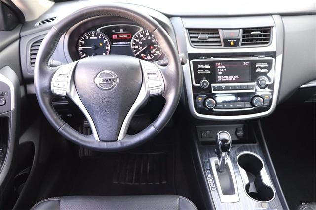 nissan-altima-2018-p-1n4al3ap6jc240815image-12