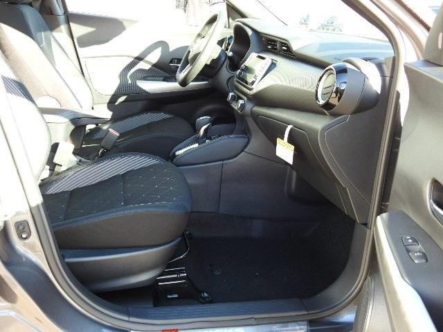 53963-3583-nissan-kicks-2020-21110