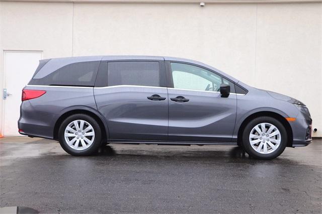 honda-odyssey-2018-t-5fnrl6h20jb016984image-5