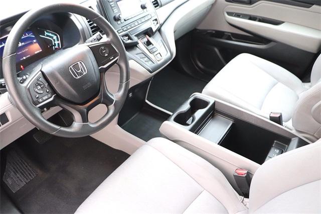 honda-odyssey-2018-t-5fnrl6h20jb016984image-8