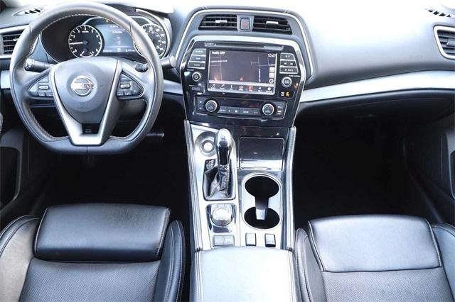 nissan-maxima-2018-p-1n4aa6ap1jc381024image-11