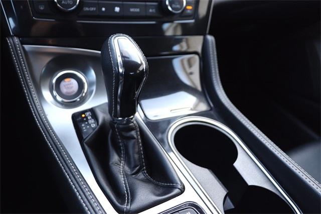 nissan-maxima-2018-p-1n4aa6ap1jc381024image-20