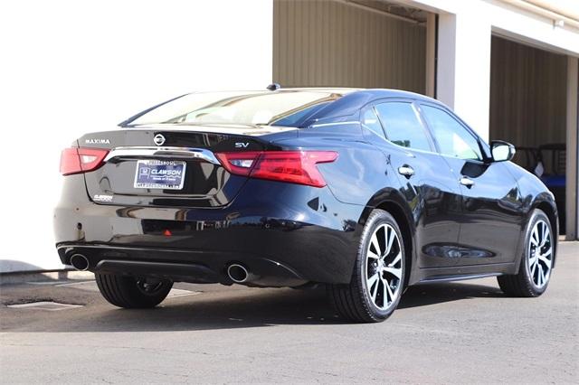 nissan-maxima-2018-p-1n4aa6ap1jc381024image-6