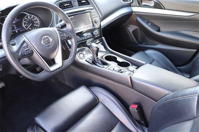 nissan-maxima-2018-p-1n4aa6ap1jc381024image-8